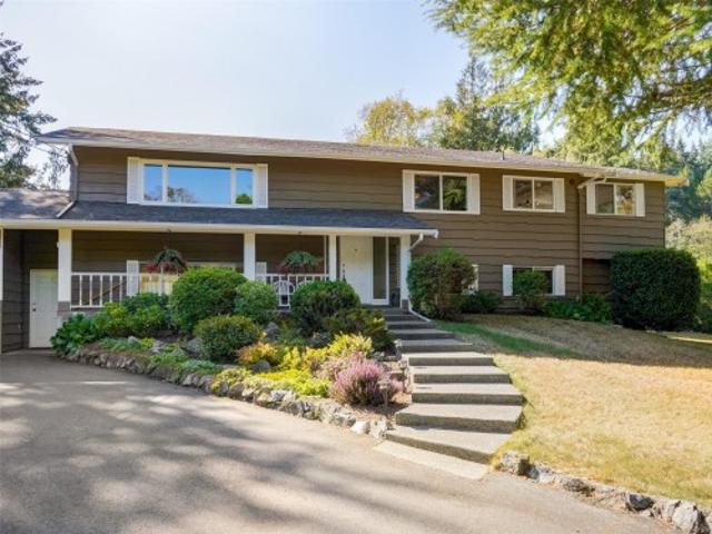 9743 Ardmore Dr, North Saanich, BC, V8L 5H5 house for sale | Listing ID 1049 | Royal LePage