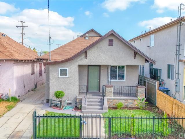 975 E 43rd
