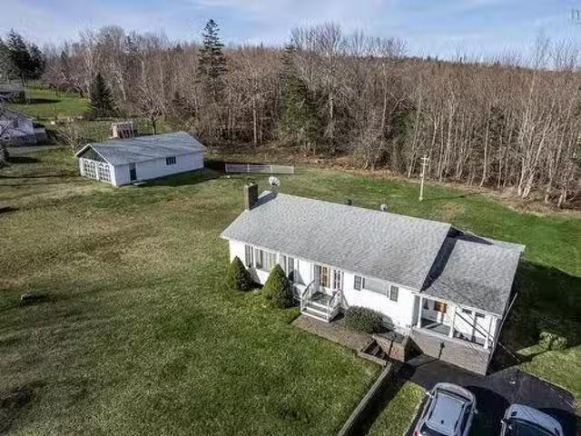 975 Parker Mountain Road, Parkers Cove, NS, B0S 1A0 house fo.