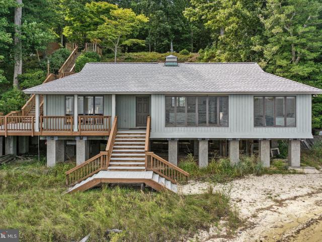 975 Wilton Creek Rd, Hartfield, VA 23071 | MLS #VAMX2000