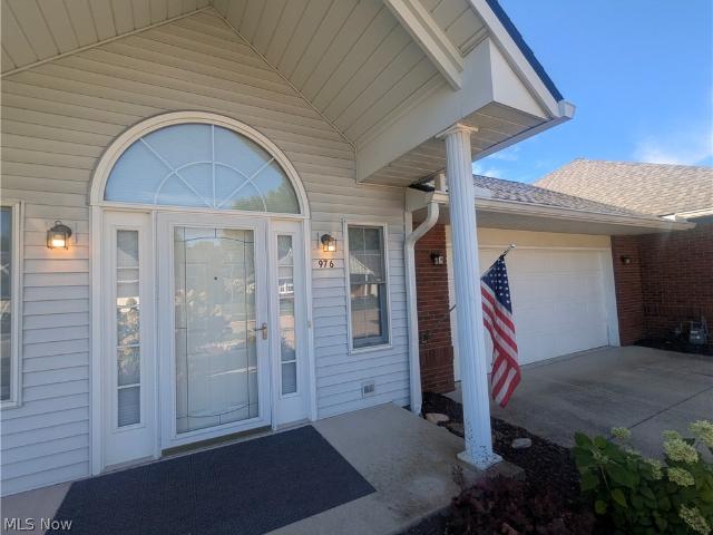976 Rosemarie Circle