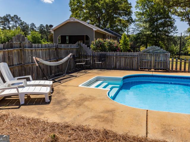 976 Windsweep Farm Road