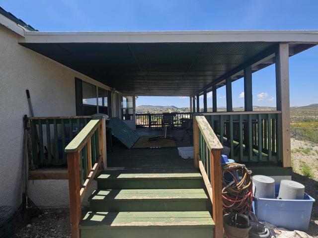 977 n saddleback drive