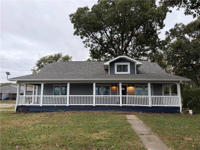 9781 E 550th Rd, Paris, IL 61944