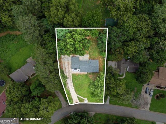 978 Hilltop Court