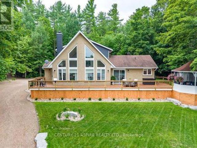 978 Rantz Road, Petawawa, ON, K8H 2W8 house for sale | Listing ID X13595 | Royal LePage
