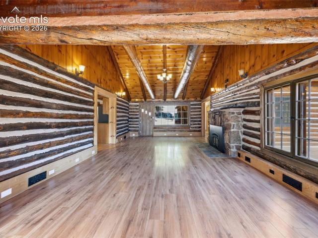 9795 Mountain Road