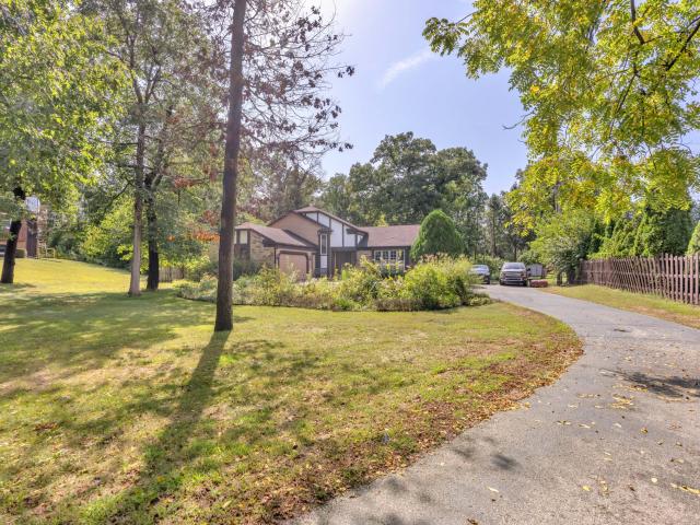 9796 N David Court