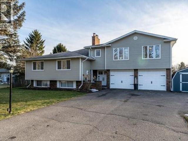 9793 Dickenson Road W, Hamilton, ON, L0R 1W0 house for sale | Listing ID 40849 | Royal LePage