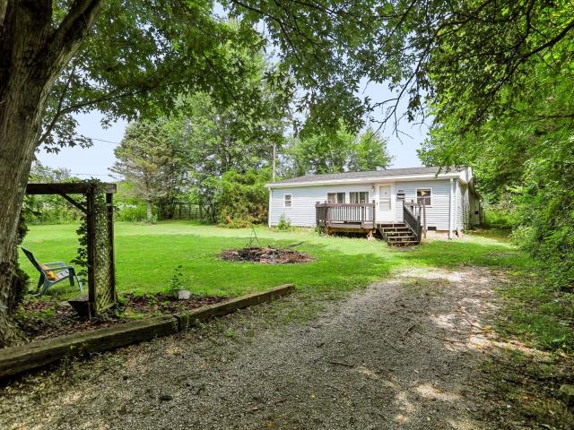 979 E State Road 42 Road