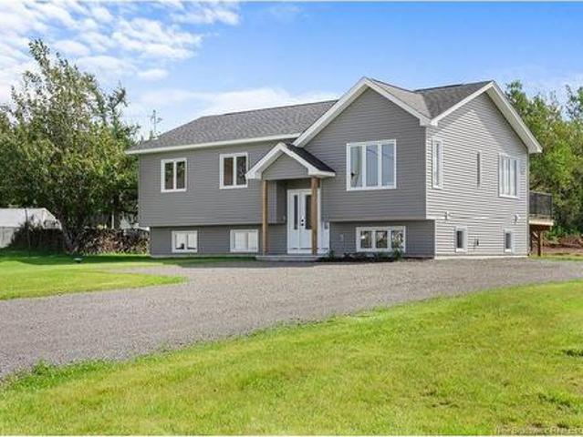 979 Rte 133, Grand Barachois, NB, E4P 8C2 house for sale | Listing ID NB148055 | Royal LePage