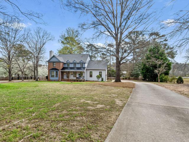 979 Windmill Lane