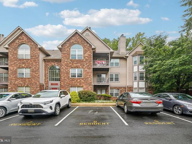 9805 Lake Pointe Court # 304