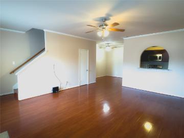 9800 Pagewood Ln, Unit 2705, Houston, TX 77063 | MLS #78362