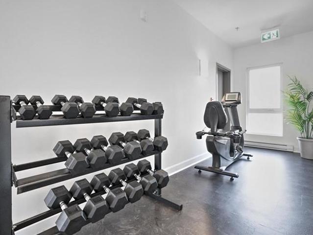 9801 Rue Cérès