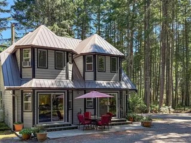 980 Coats Dr, Gabriola Island, BC, V0R 1X3 house for sale | Listing ID 1044 | Royal LePage