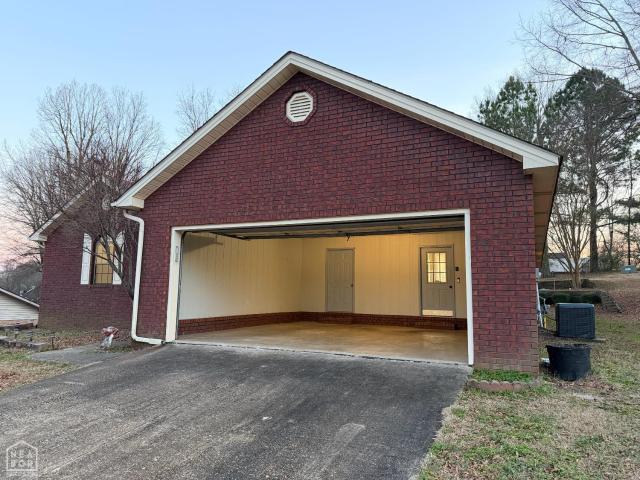 980 Dogwood Drive