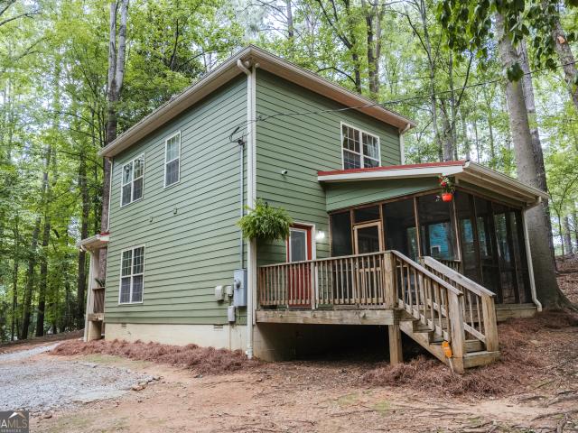 980 Forest Heights Drive