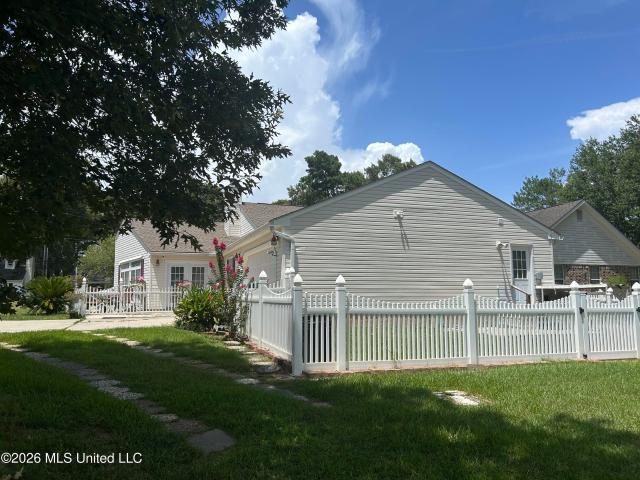 980 Hamakua Street