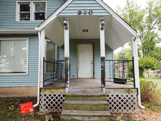 980 S 6th Avenue