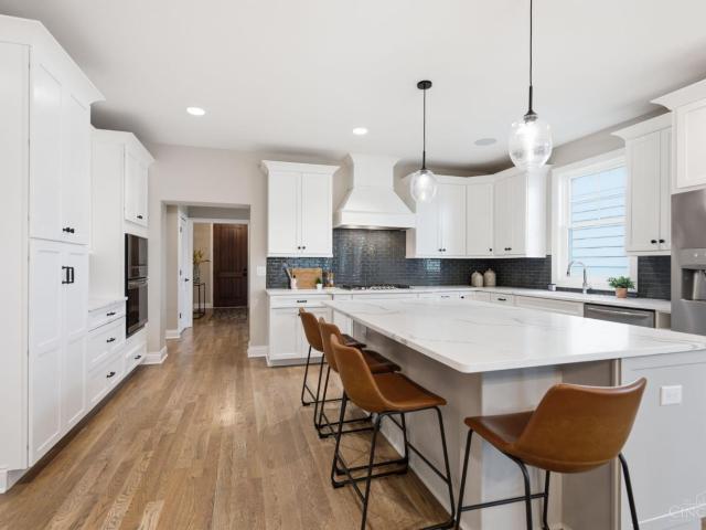 9815 Orchard Trail