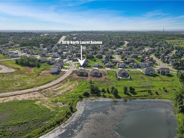 9810 N Laurel Ave, Kansas City, MO 64157 | MLS #2627