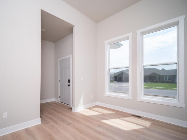 9810 Hawks Pointe Trail