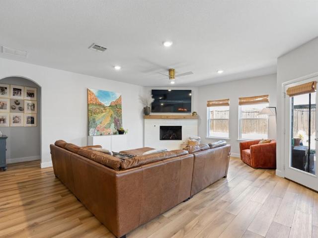 9812 Chaparral Pass