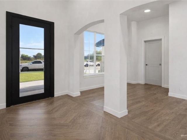 9813 Heights N, Harlingen, TX 78552 | MLS #498913