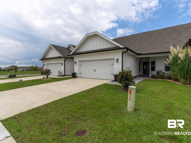 9813 Weller Cove