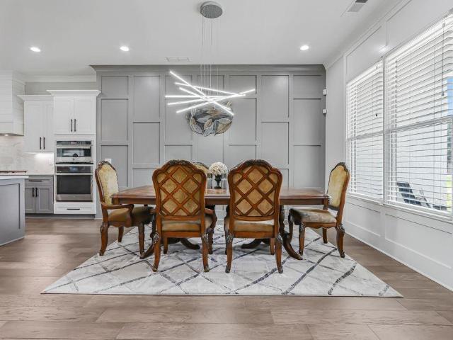 981 Nours Circle