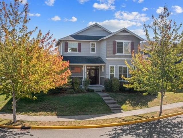 981 Panorama Rdg, Mount Vernon, WA 98273