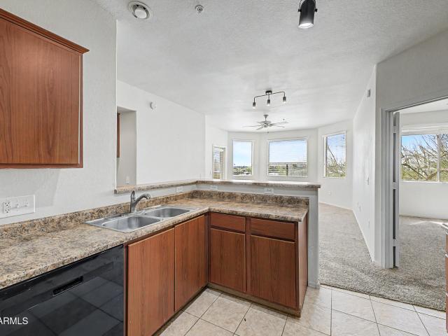 9820 N Central Ave, Unit 132, Phoenix, AZ 85020 | MLS #7017