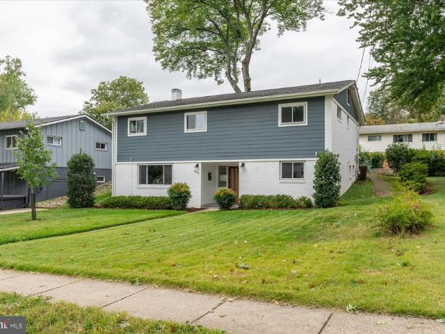 9834 Cherry Tree Lane