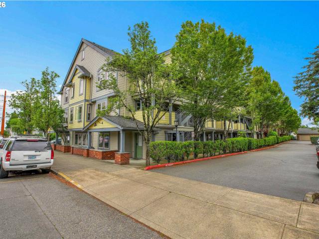 9837 ne irving st # 312