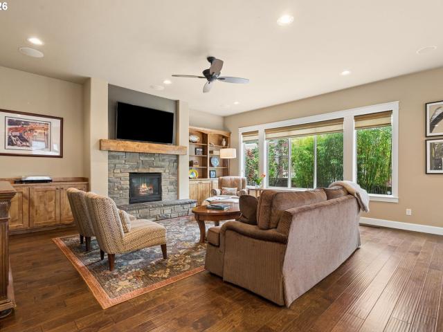 9830 nw wayne ln