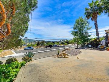 Casa de Oro-Mount Helix, San Diego County, California, USA