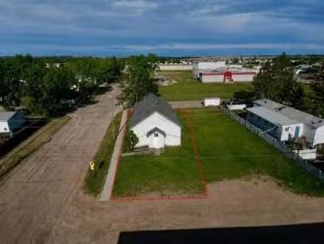 9832 99 Street, Wembley, AB, T0H 3S0 vacant land for sale L.