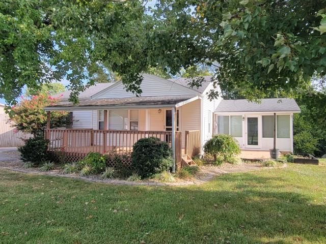 983 Spencer Road