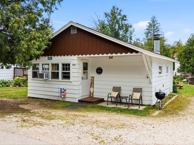 9847 Hidden Spring Rd Unit 9, Ephraim, WI 54211