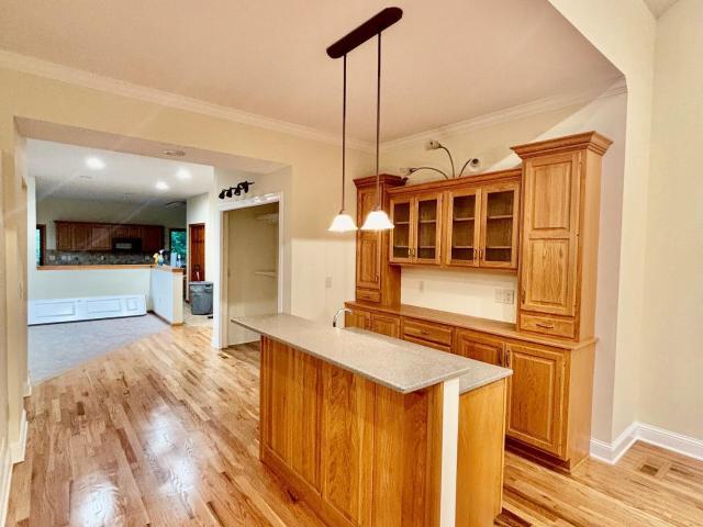 9848 Oak Shore Drive