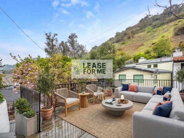 9848 Portola Dr Elegant Beverly Hills Home Featuring Panoramic Canyon Views