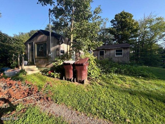9841 New Oregon Rd, Eden, NY 14057