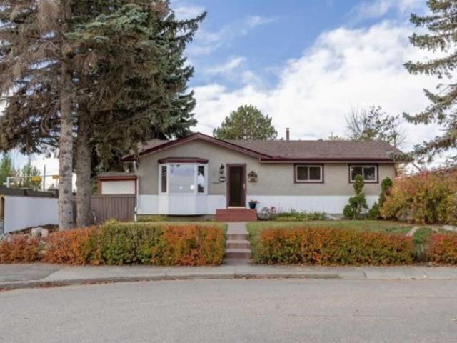 9843 Auburn Road Se, Calgary, AB, T2J 1C9 house for sale | Listing ID A2351 | Royal LePage