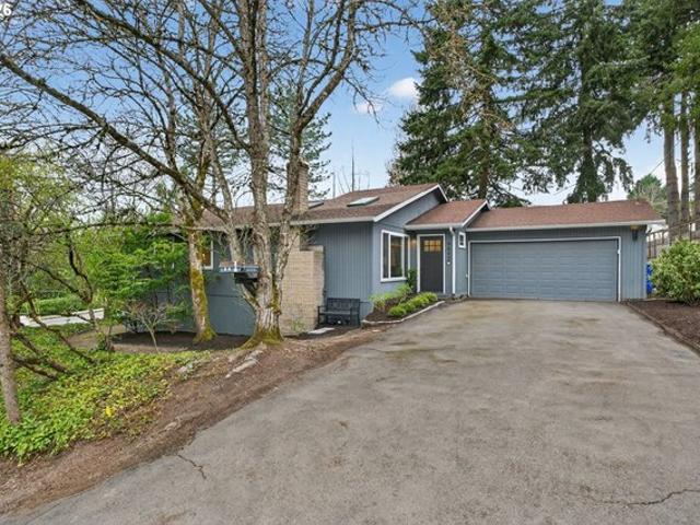 9843 SW 2nd Ave, Portland, OR 97219