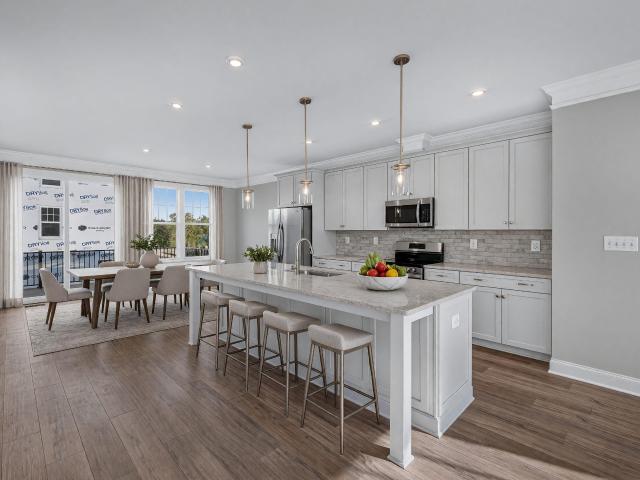 985 belvedere blvd