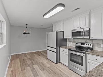 985 Malvern Rd