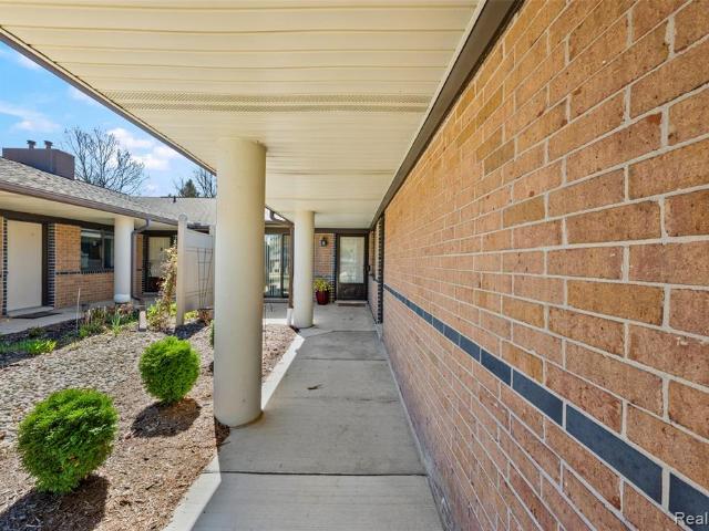 985 Wexford Way # 34