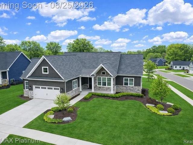 9860 Havendale Dr, Brighton Township, MI 48114