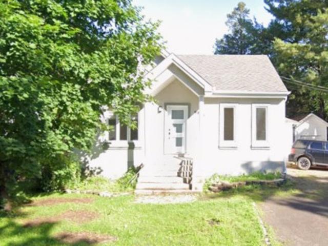 9861 Rue Limoges, Mirabel, QC, J7N 1R5 house for lease | Listing ID 16106 | Royal LePage